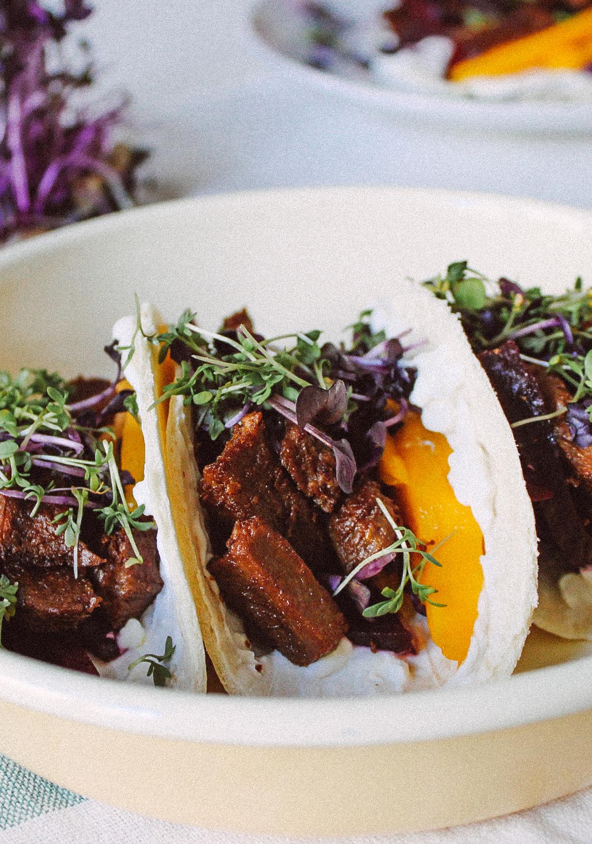 Rote-Beete-Mango-Tacos