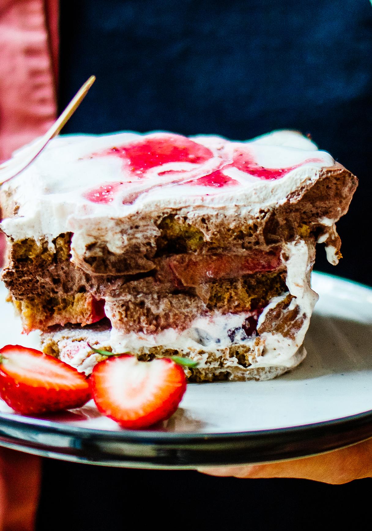 Veganes Erdbeer-Tiramisu