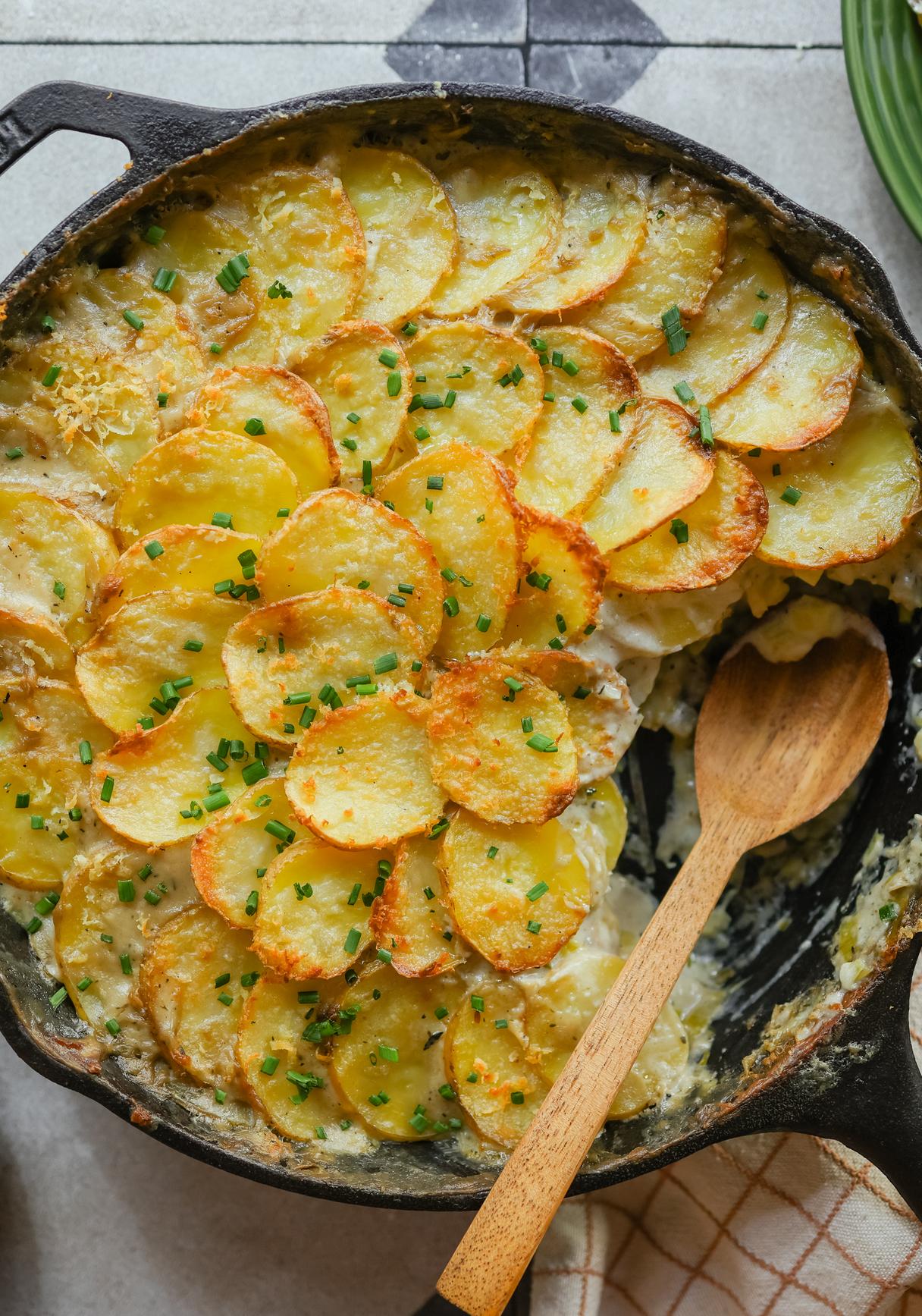 Veganes Kartoffel-Lauch-Gratin
