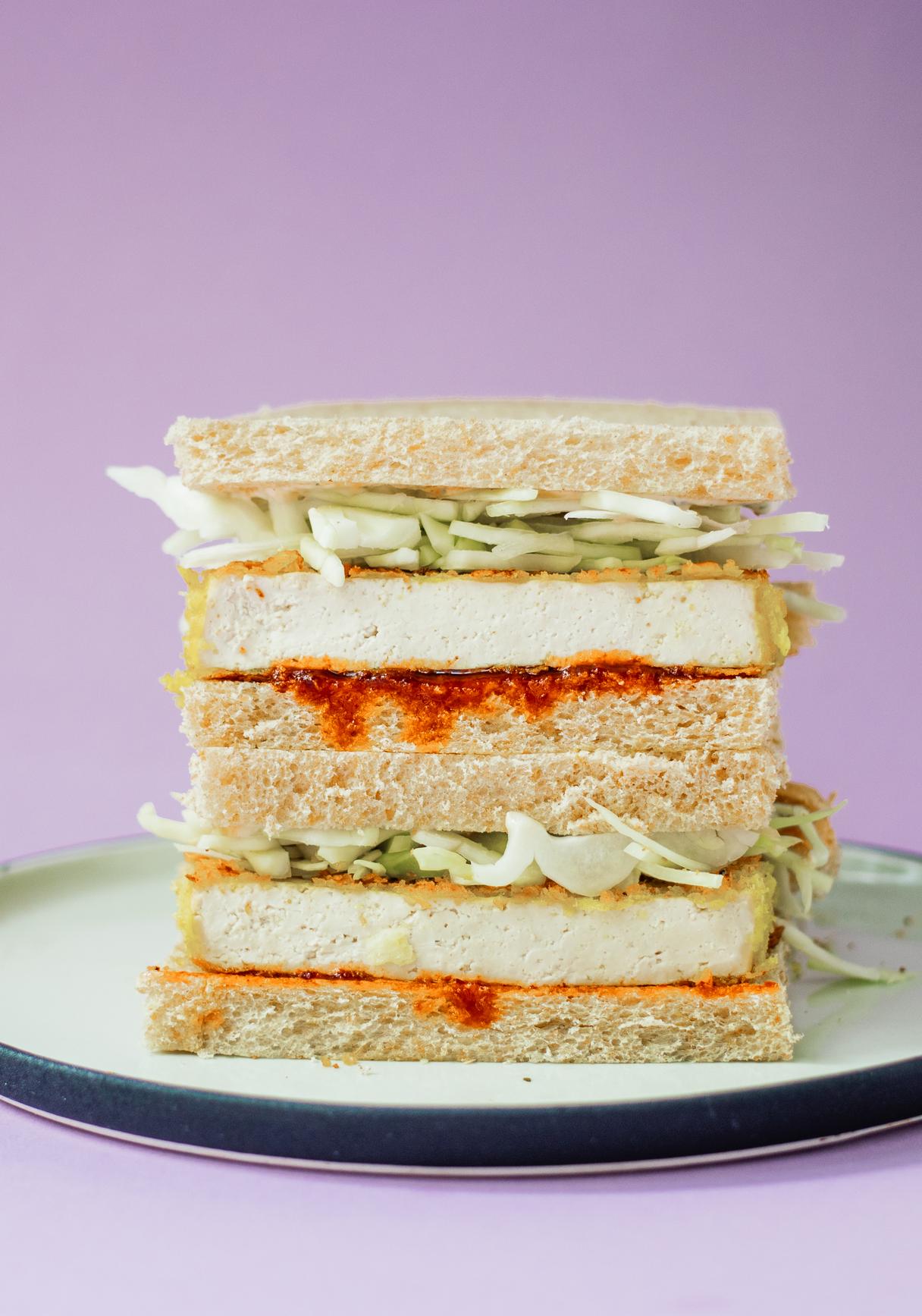 Veganes Katsu Sando