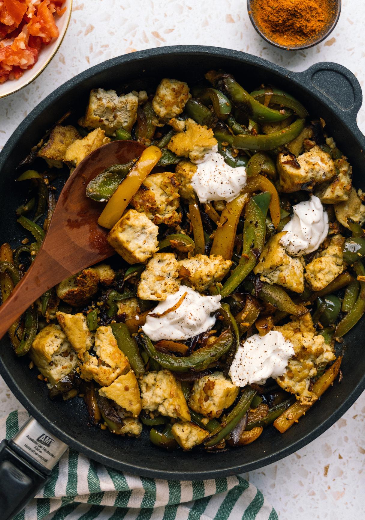 5-Ingredient Tofu Fajitas