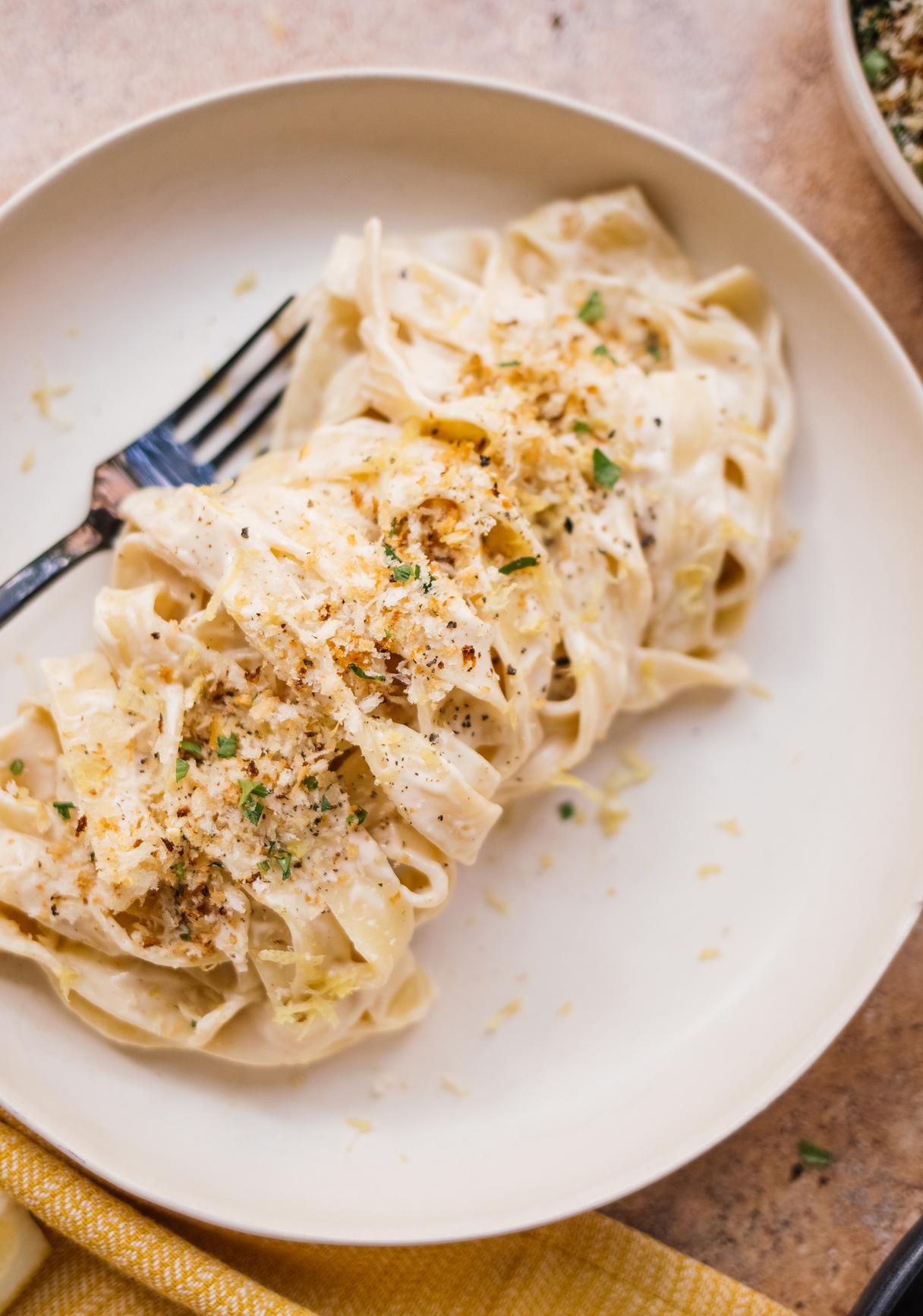 Vegane Pasta mit Zitronensoße
