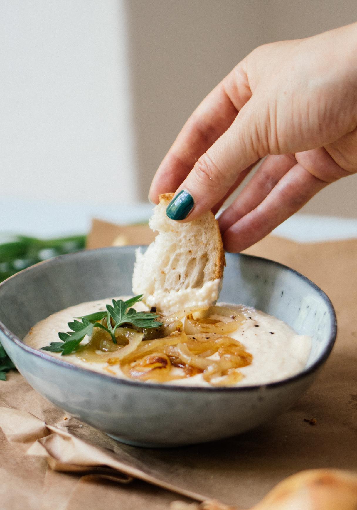 Veganer Zwiebeldip