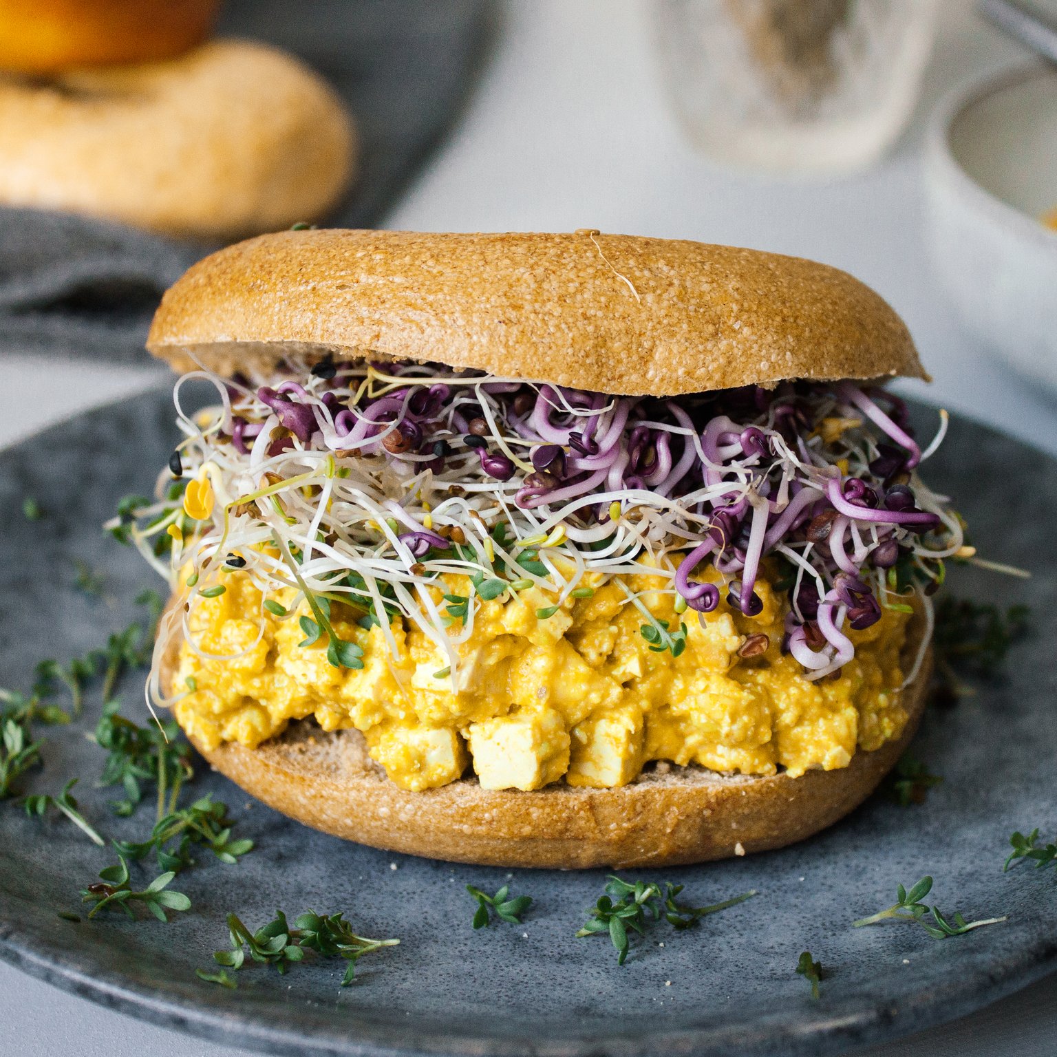 Vegan Breakfast Bagel with Avocado-Vegg Salad