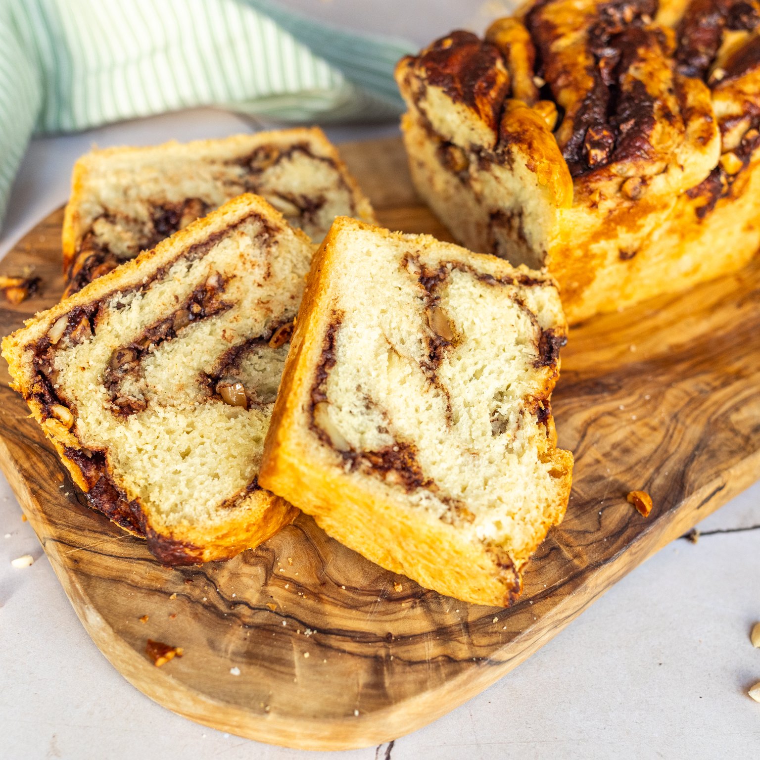 Veganer Schokoladen-Babka