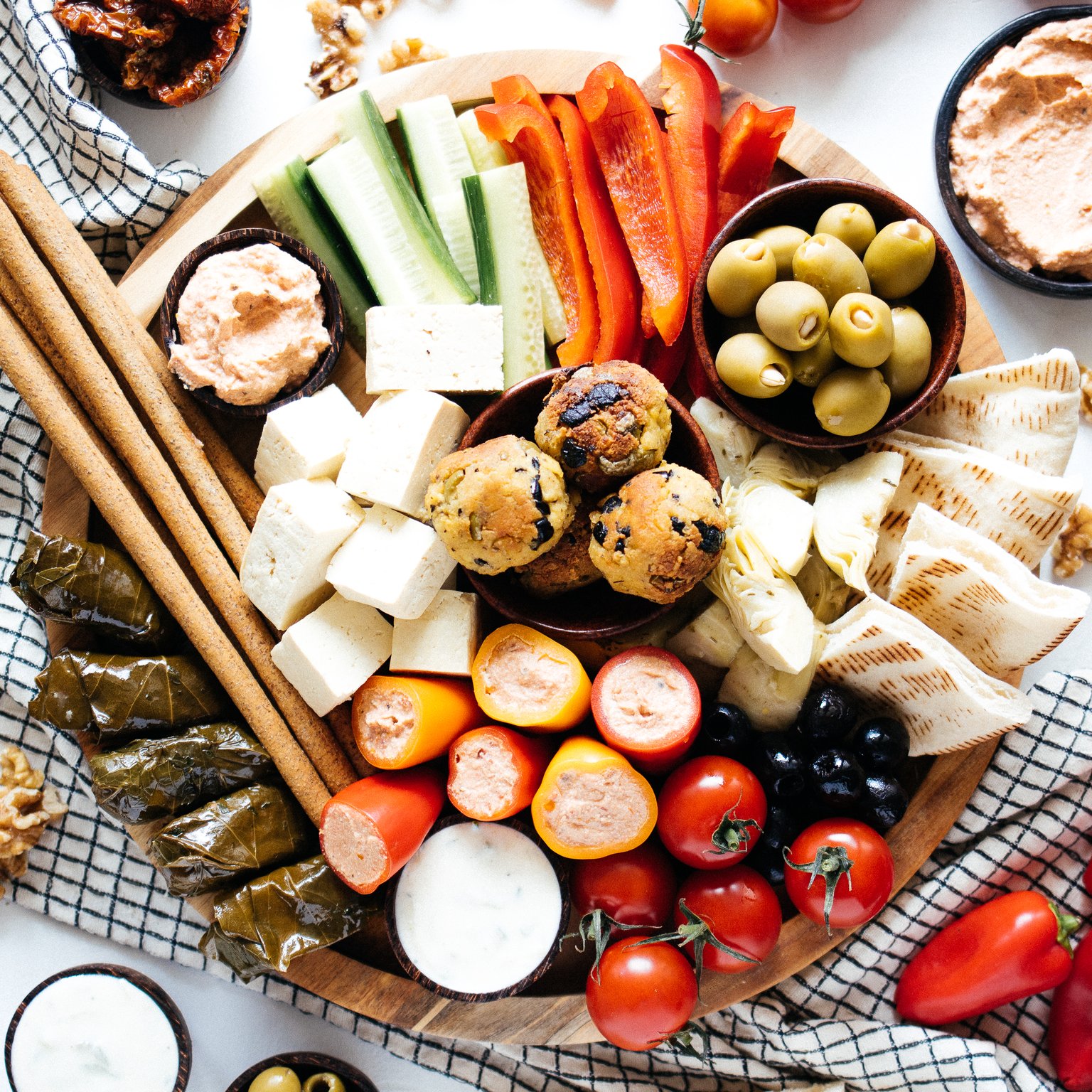 Vegane Griechische Mezze Platte