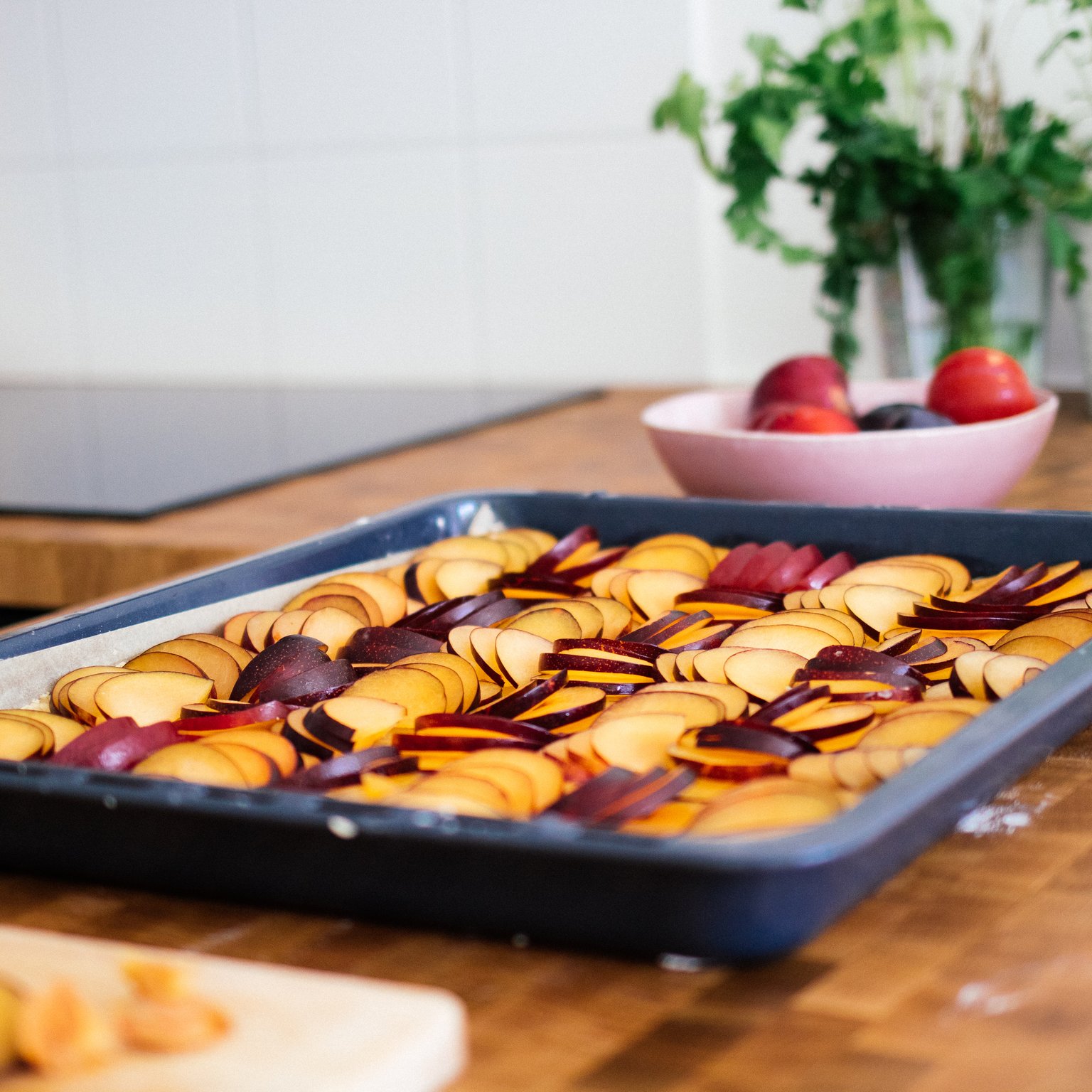 Veganer Pflaumenkuchen vom Blech (aus nur 5 Zutaten)