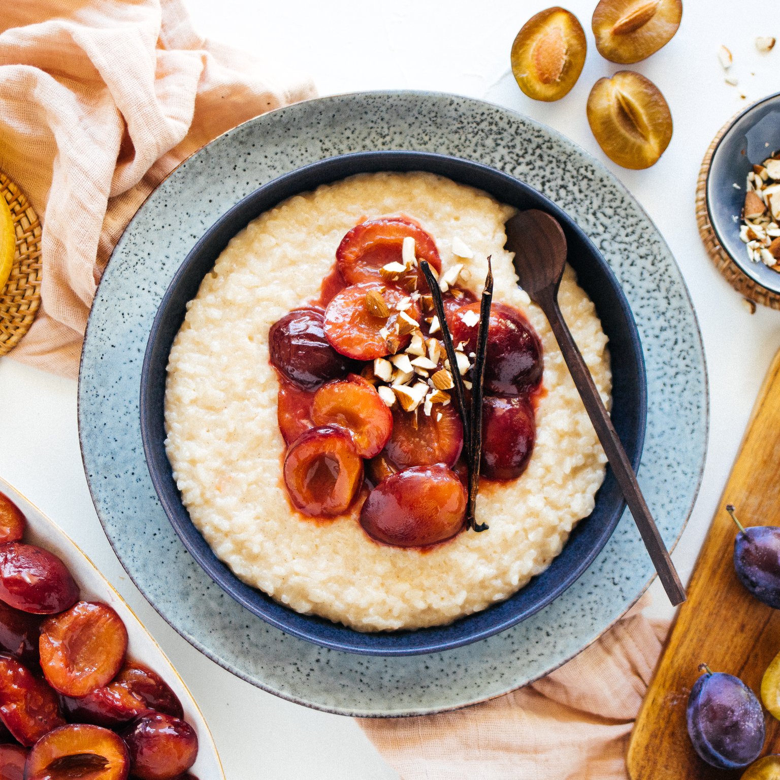 Vegan rice pudding with plum compote