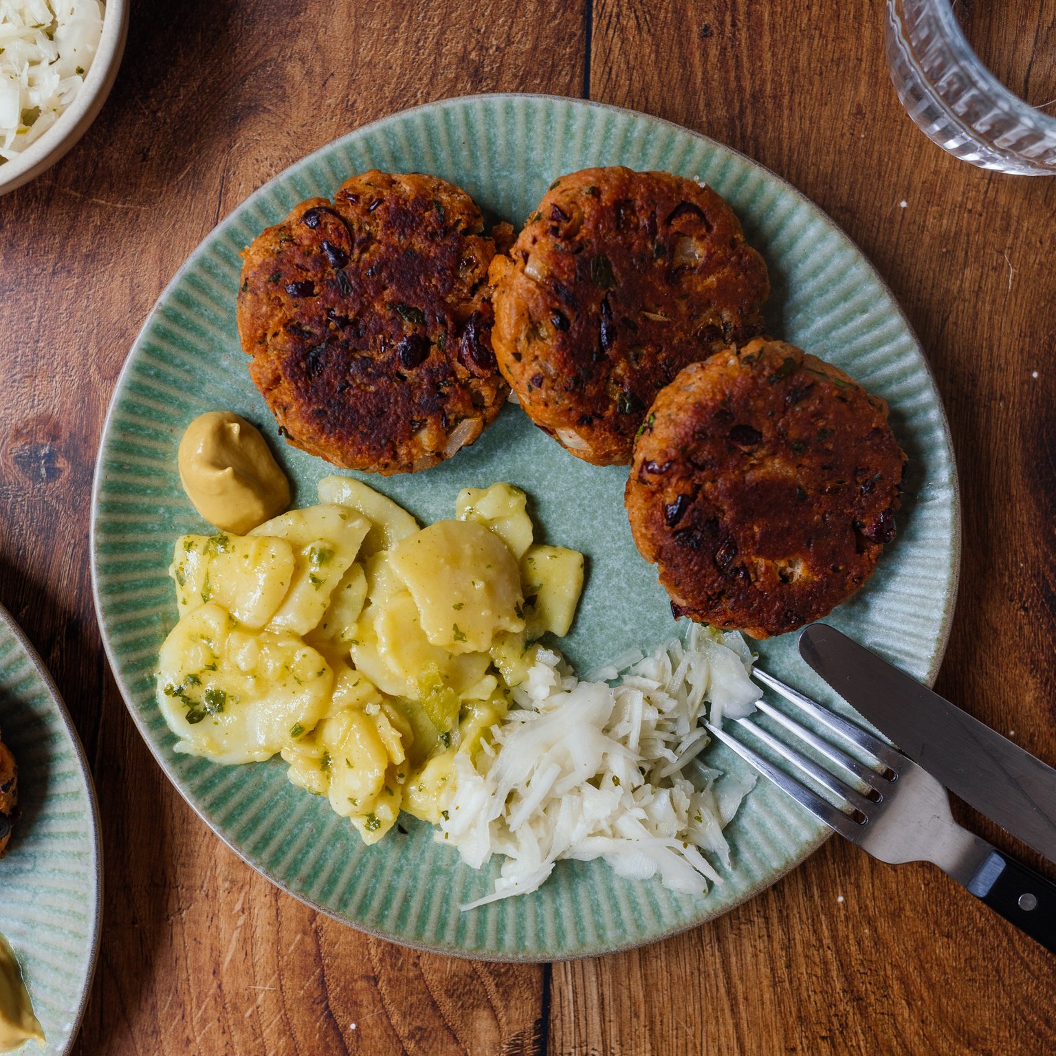 Vegan German Meatballs (Frikadellen)