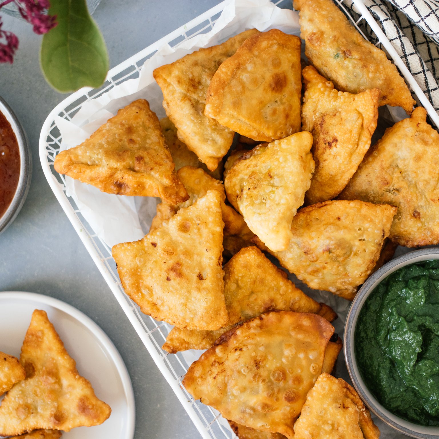 Vegan Samosas with Potato and Chickpea Filling