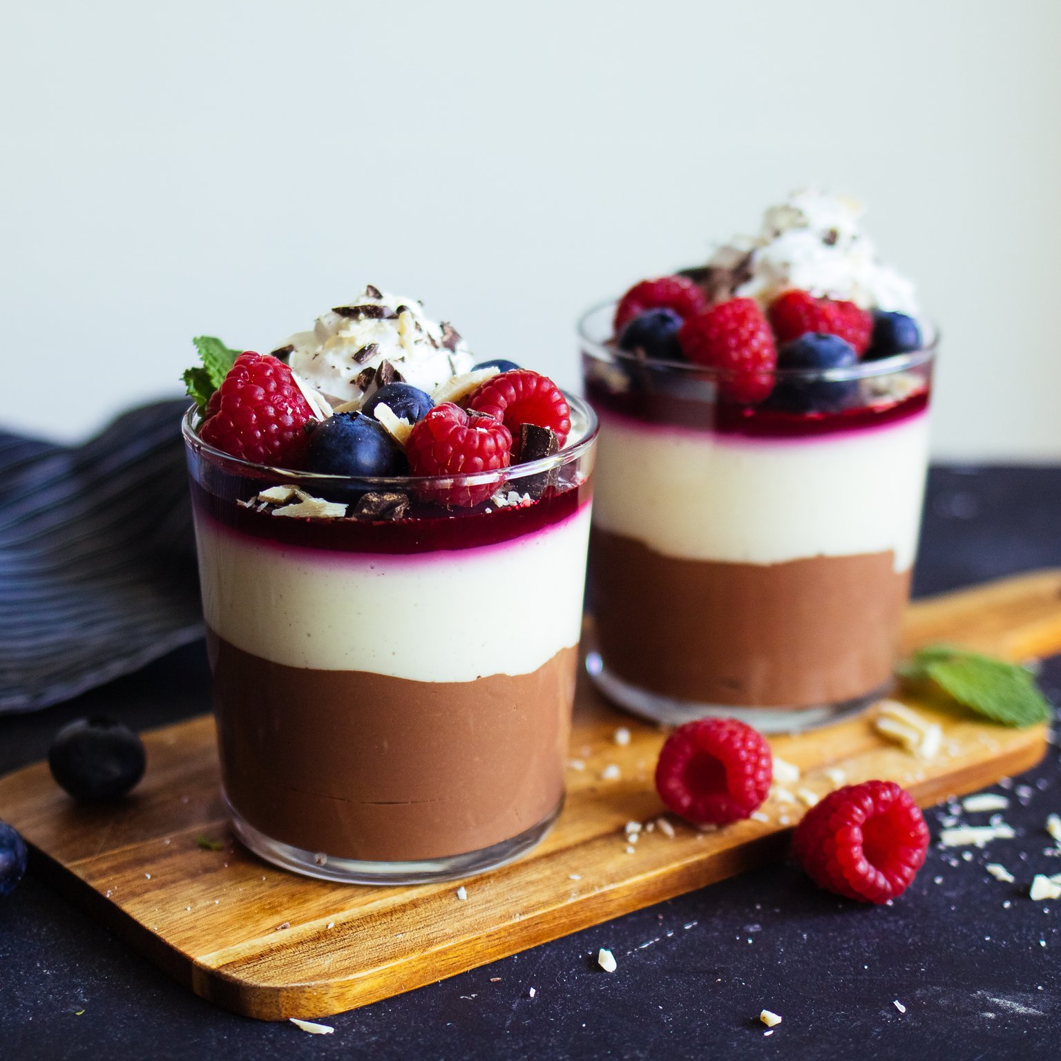 Vegan Dark & White Chocolate Mousse (only 3 ingredients)