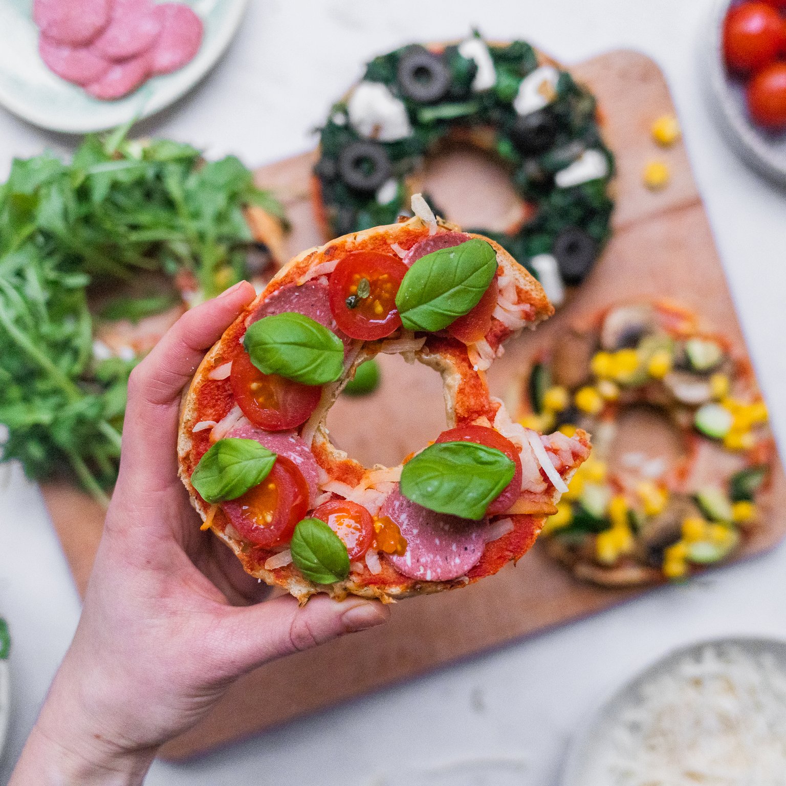 Vegane Pizzabagel mit unseren 3 Lieblings-Toppings