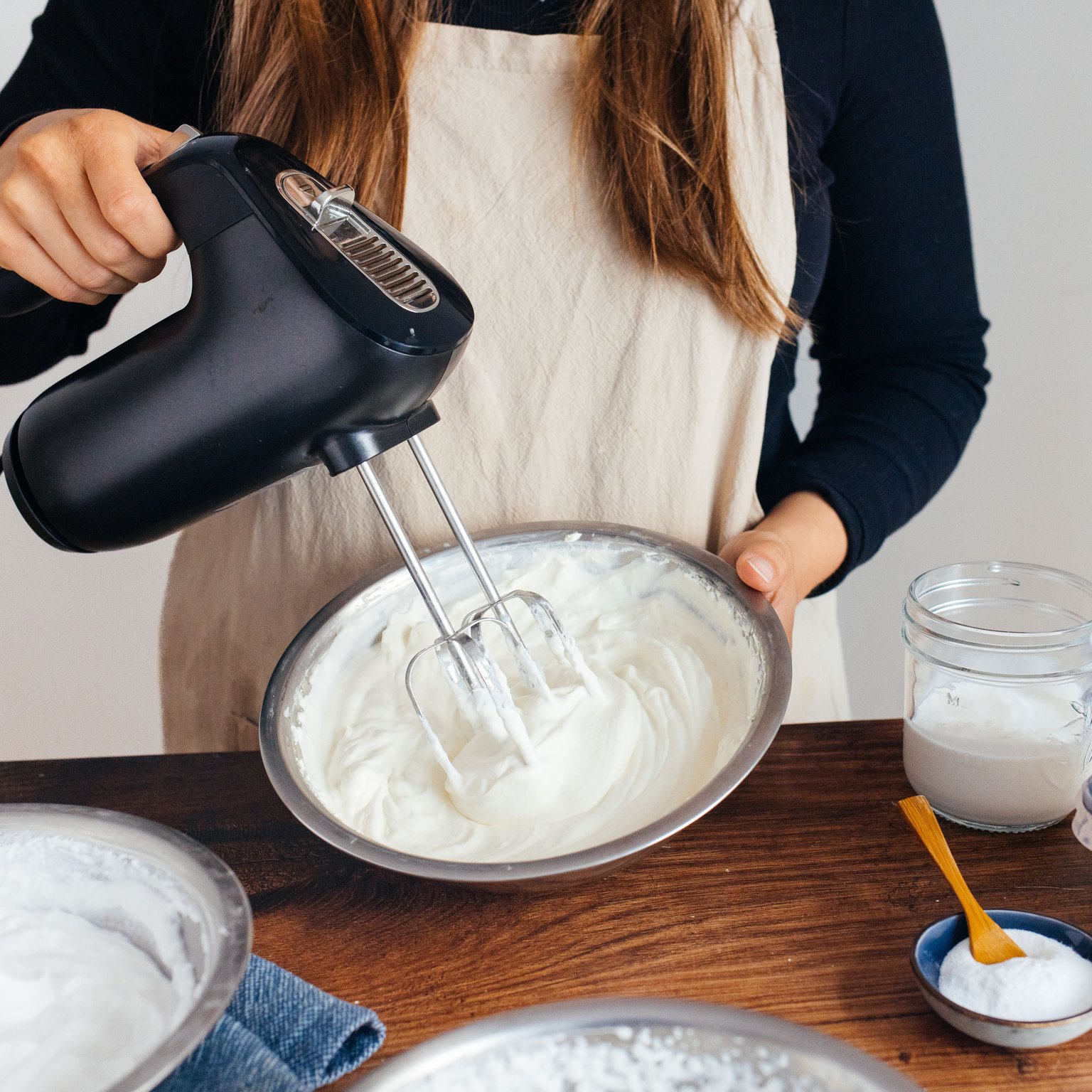 How To Make Vegan Whipped Cream: The best Products, Tips & Recipes