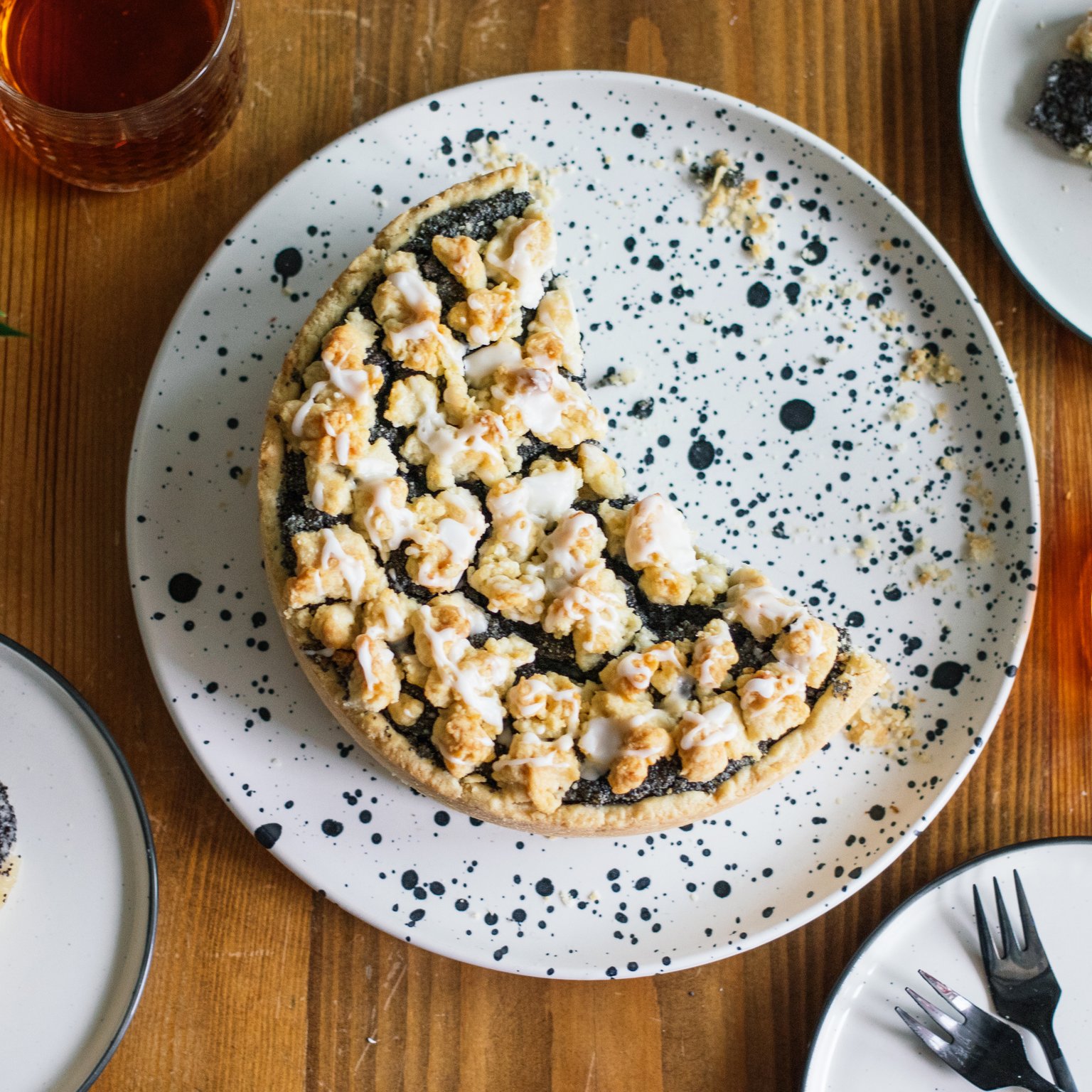 Vegan Poppy Seed Cake with Crumble Topping