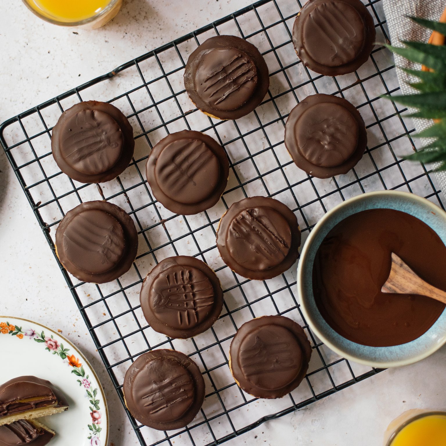 Vegan Jaffa Cakes