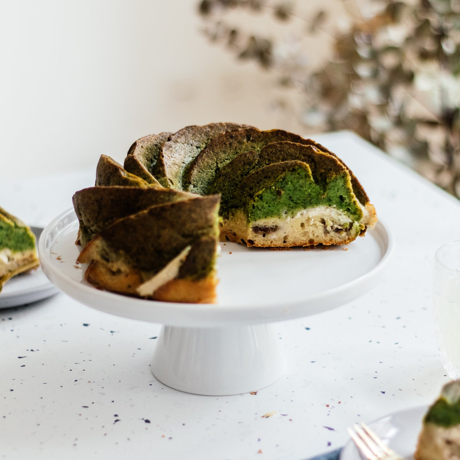 Veganer Rührkuchen mit Bärlauch