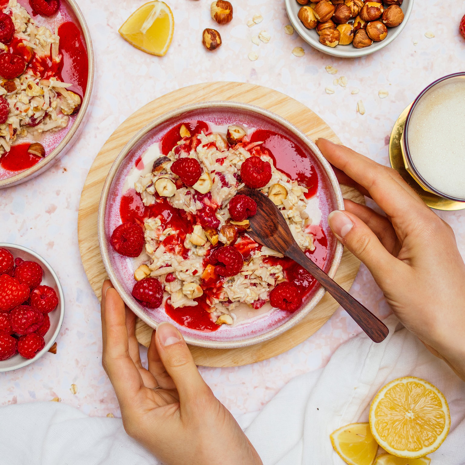 Veganes Birchermüsli mit Vanille & Beeren