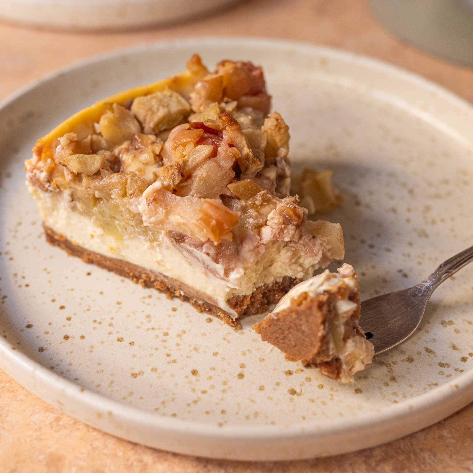 Veganer Bratapfel-Cheesecake