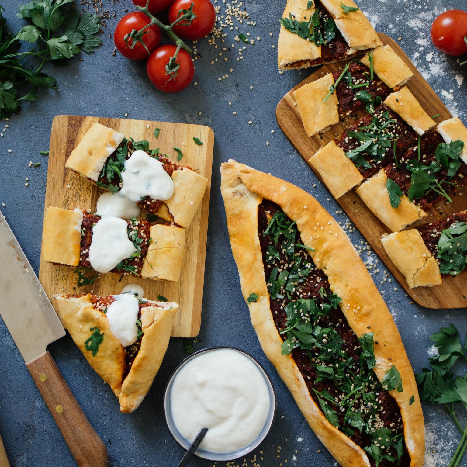 Vegan pide with minced meat & tomatoes (Turkish flatbread)