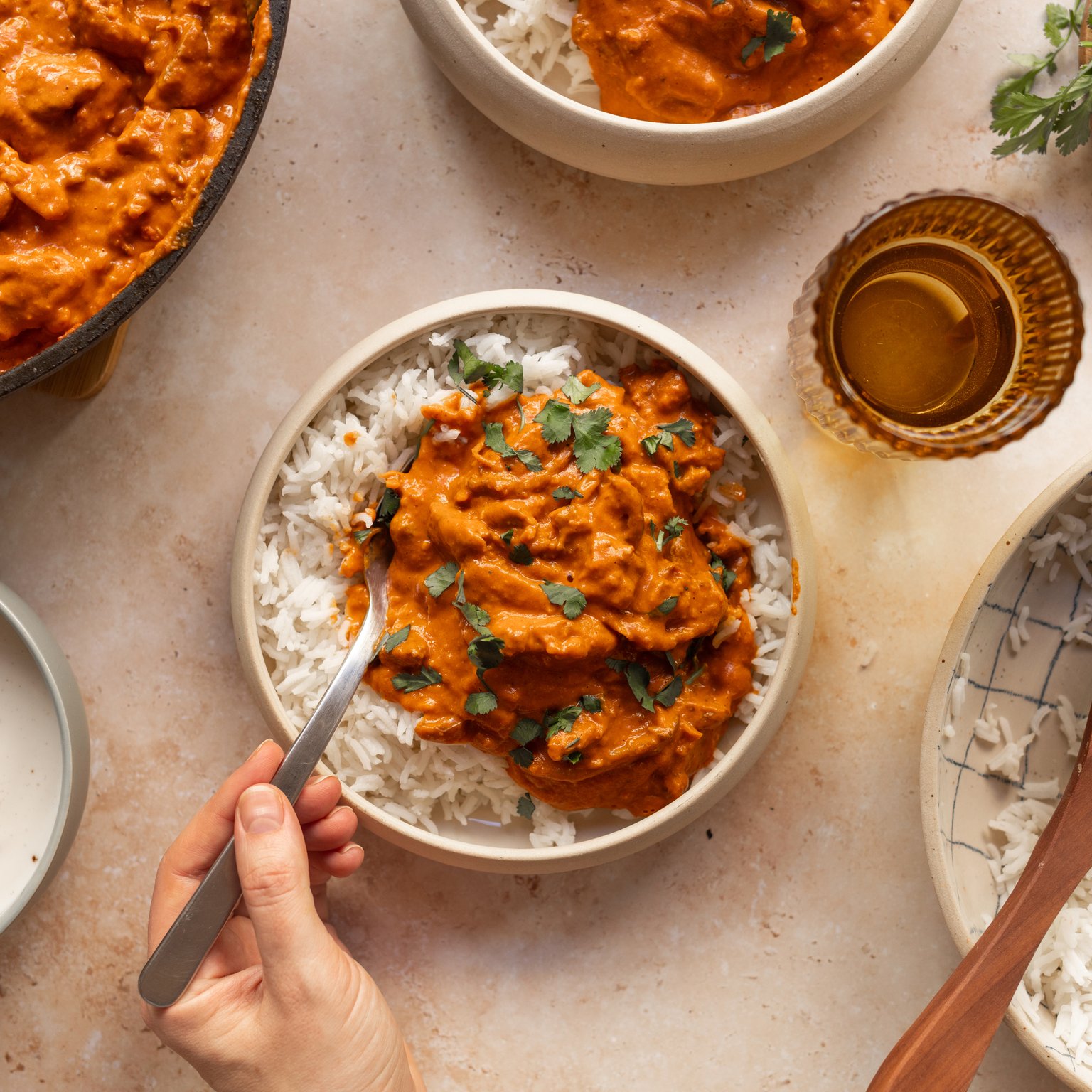 Veganes Butter Chicken mit Reis