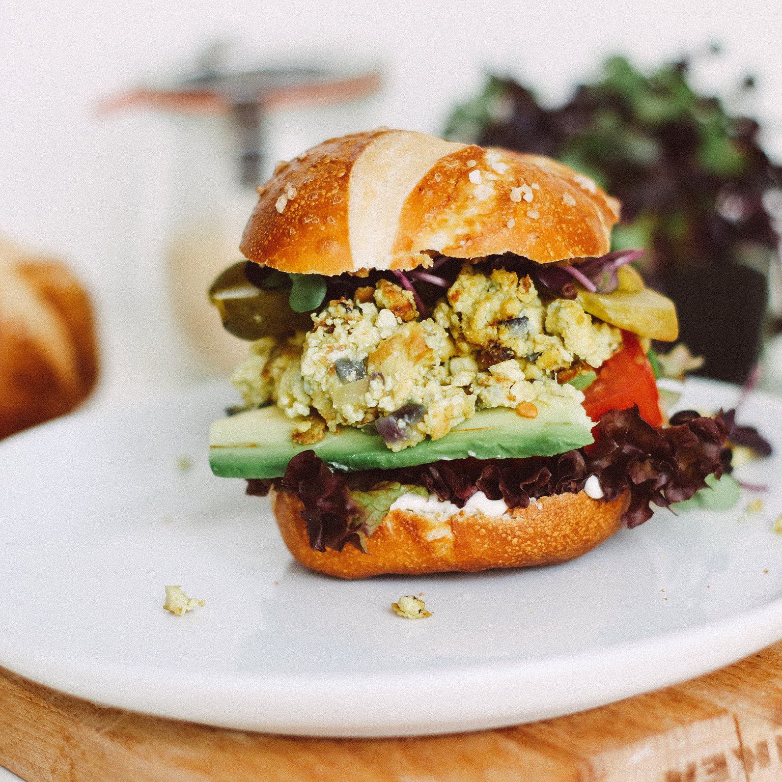 Veganer Frühstücksburger