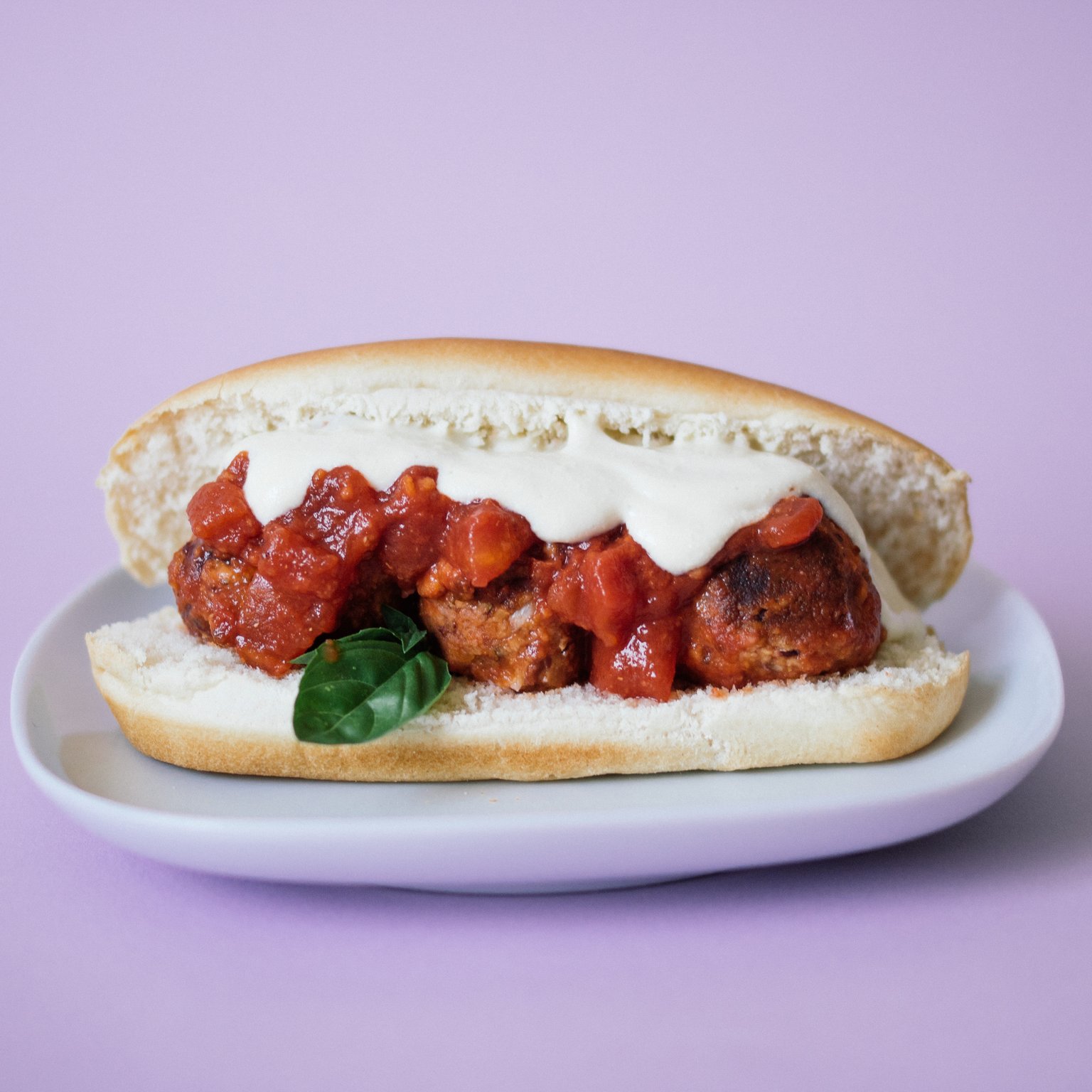 Veganes Meatball Sandwich