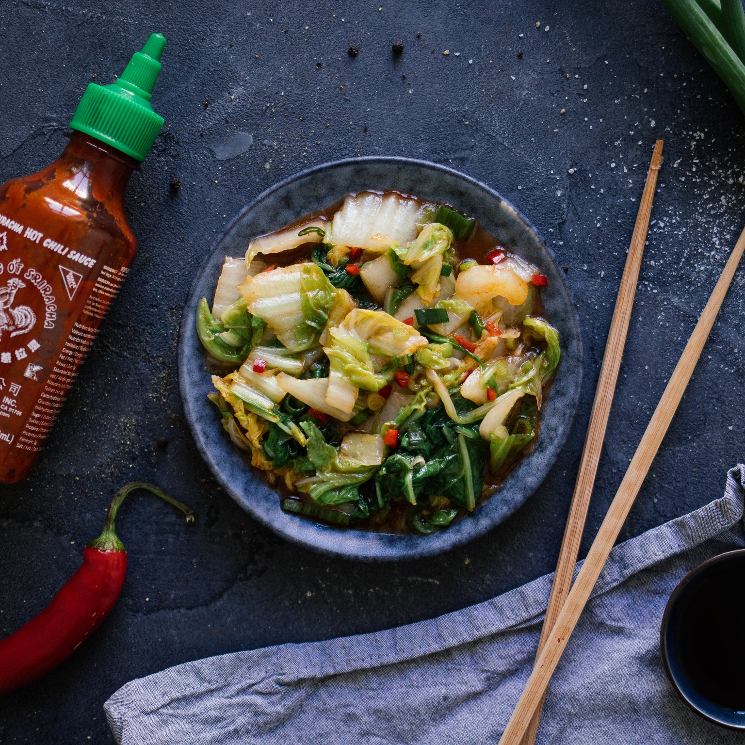Super Easy Vegan Kimchi (ready in 30 minutes)