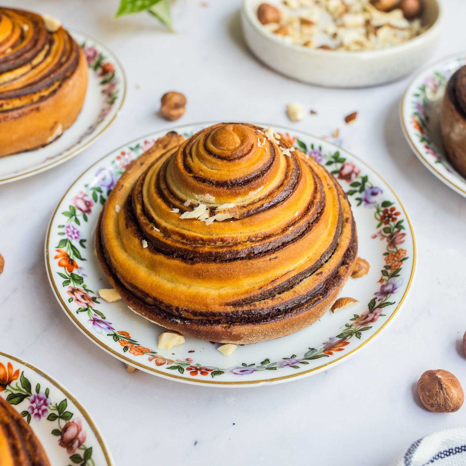 Vegan Chocolate Swirl Buns