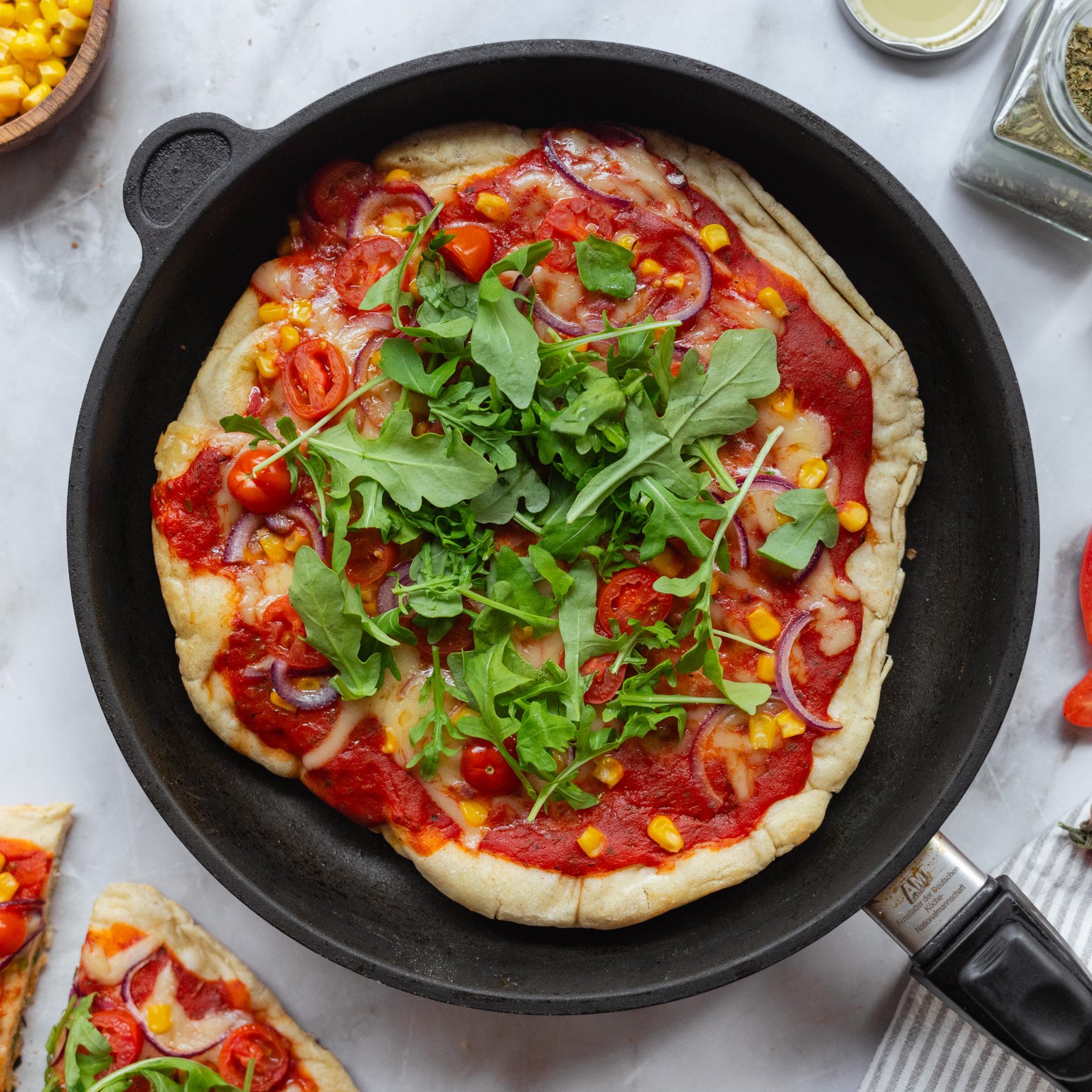 Vegan Pizza from the Pan