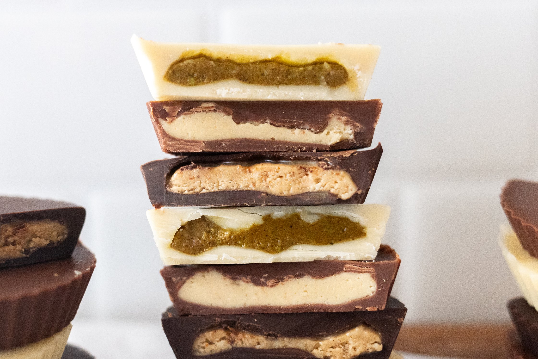 nut butter cups von der Seite