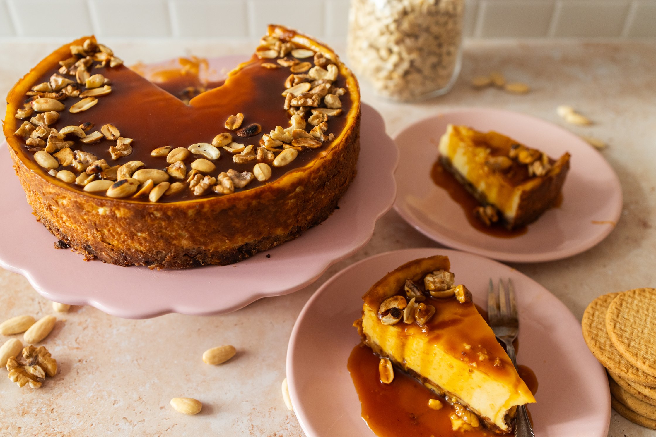 Hier sehen wir den fertig servierten Kuchen.