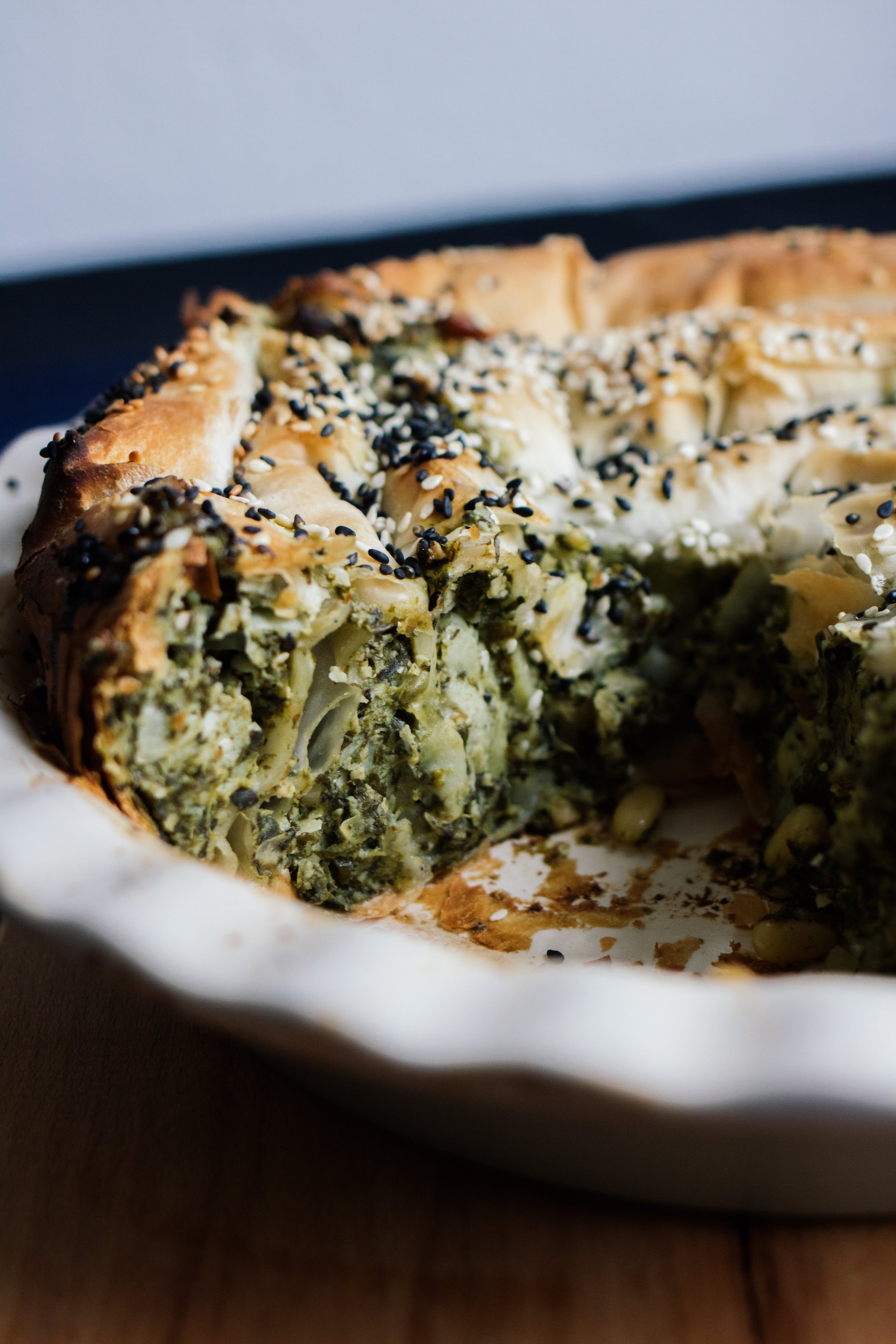 R145 Vegane Börekschnecke mit Spinat-Artischocken-Creme