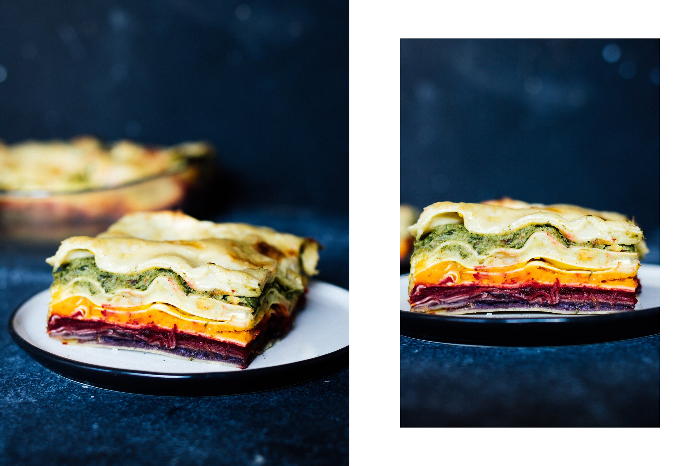 vegane Rainbow Lasagne auf blaumen Hintergund