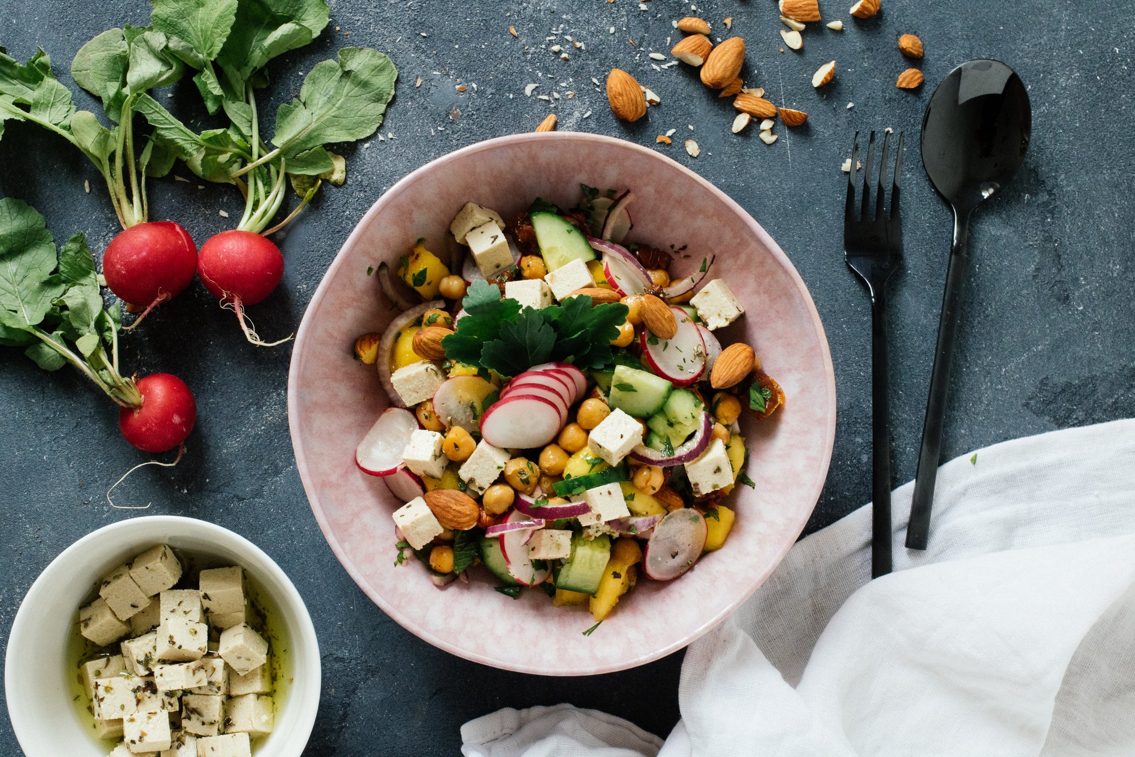 chickpea salad ready to eat