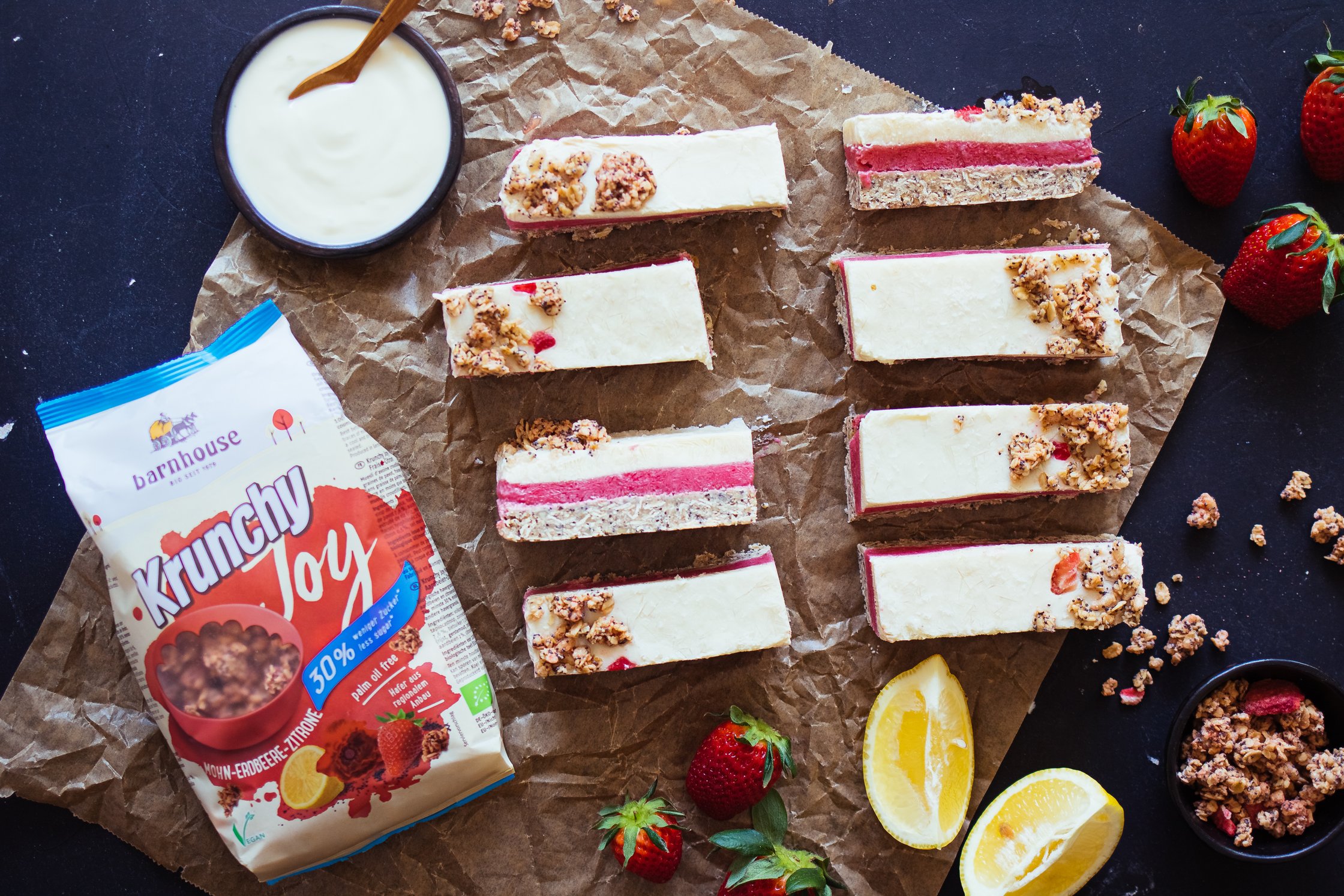 vegan frozen bars with muesli