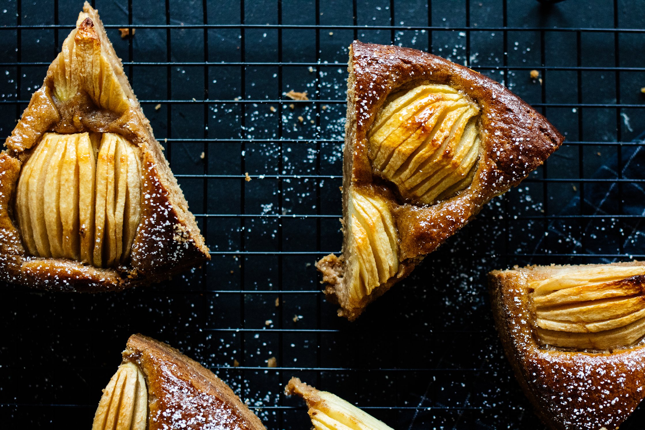 veganer Apfelkuchen mit Vollkornmehl