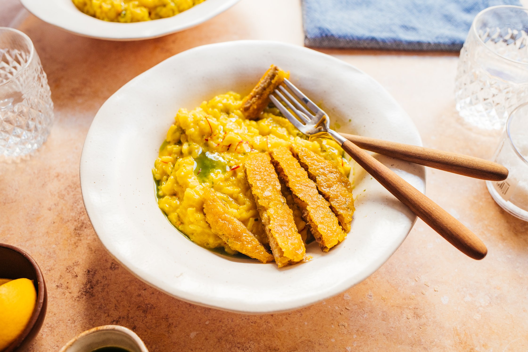 veganes Risotto auf einem Teller