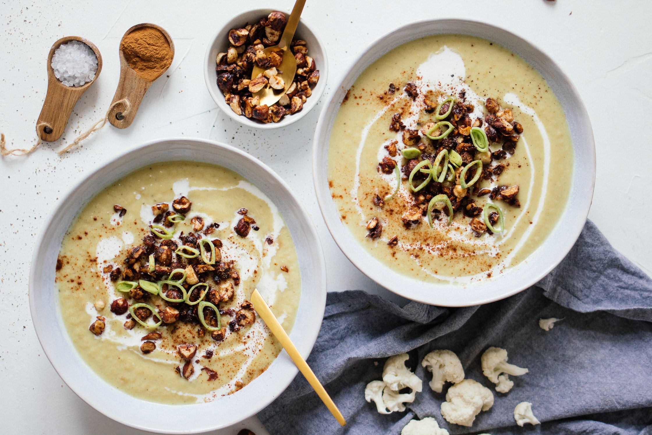cauliflower soup in two bowls