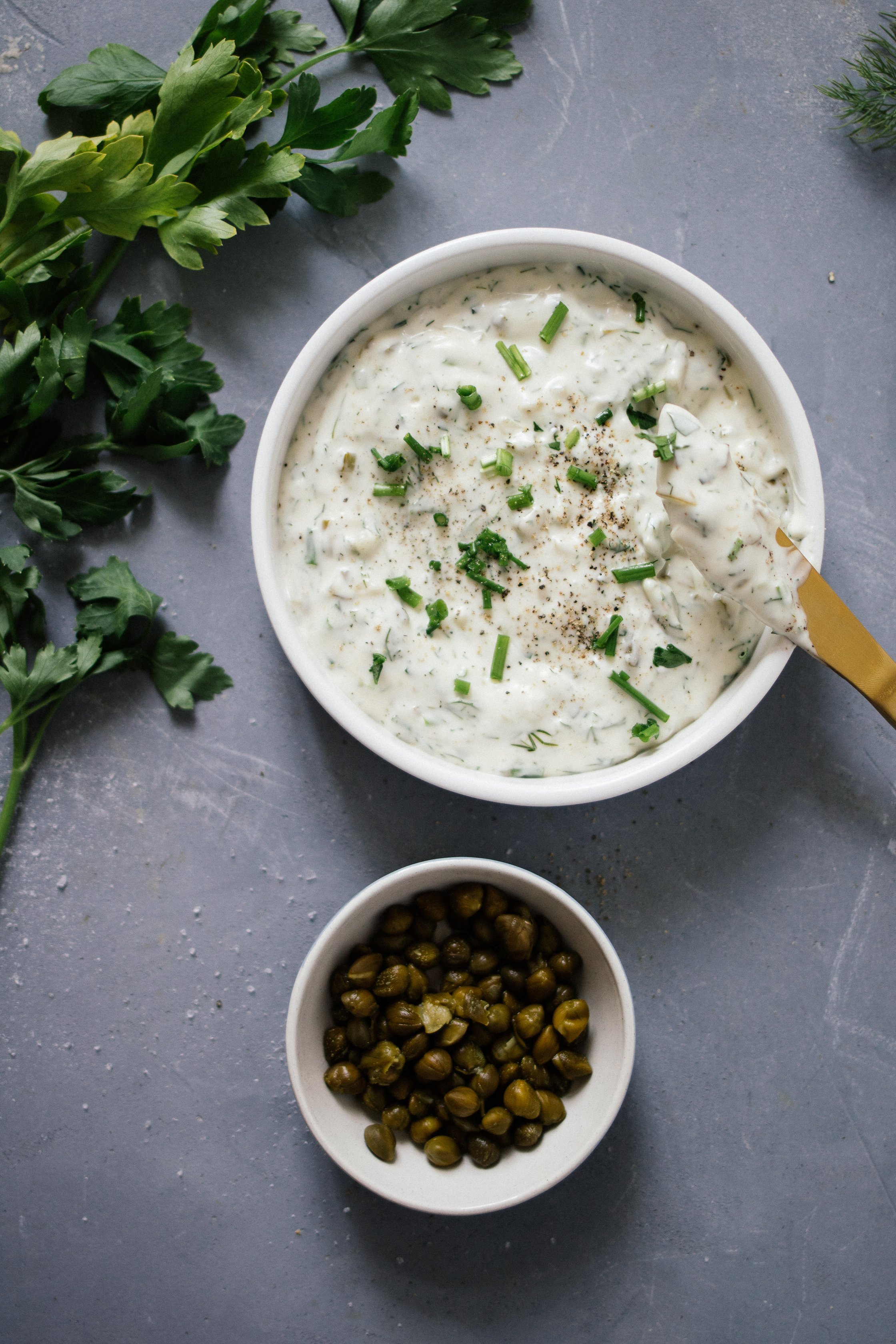 Remoulade und Kapern