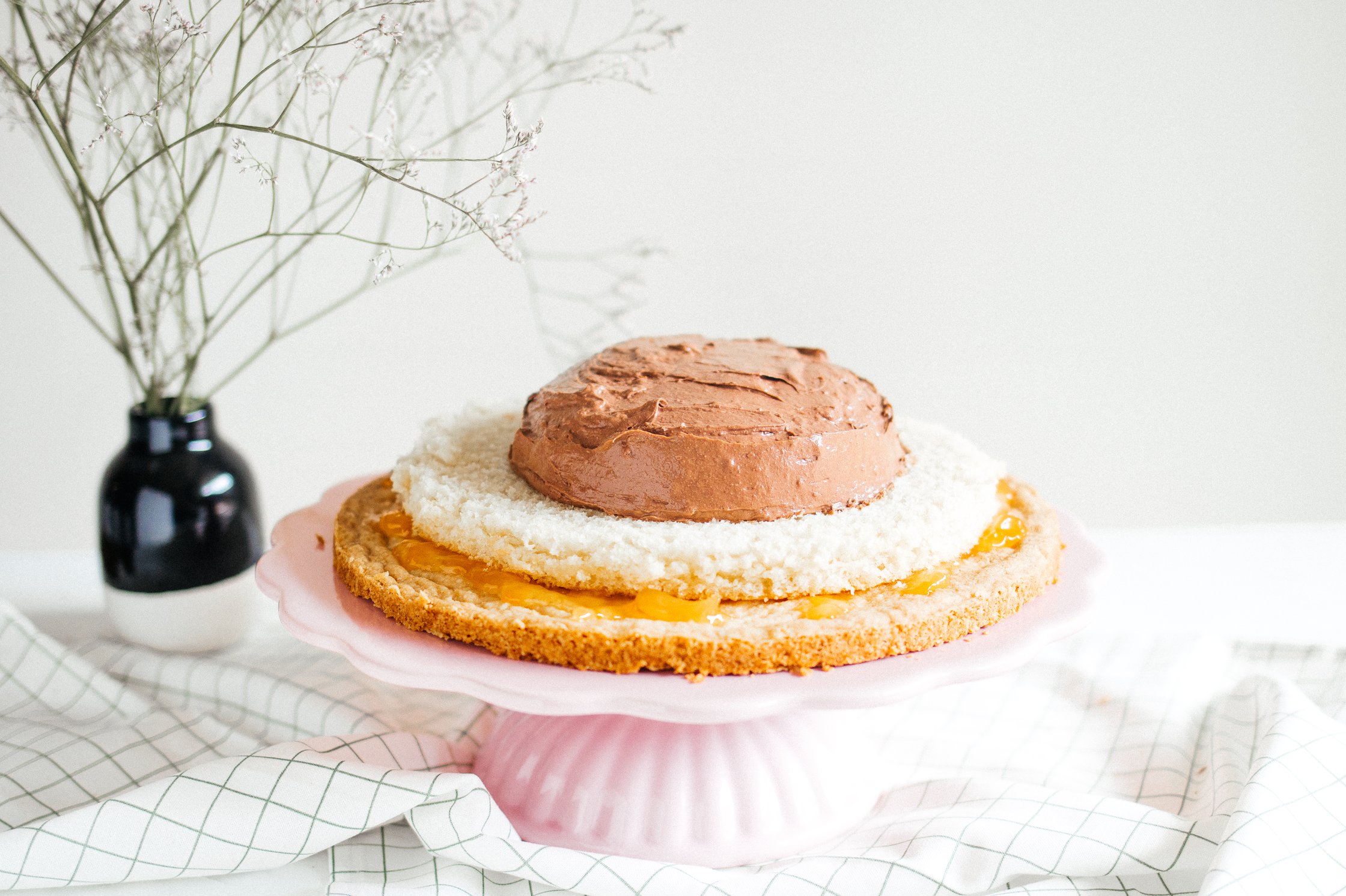 building up a Vegan Birthday Sponge Cake with Strawberry Cream