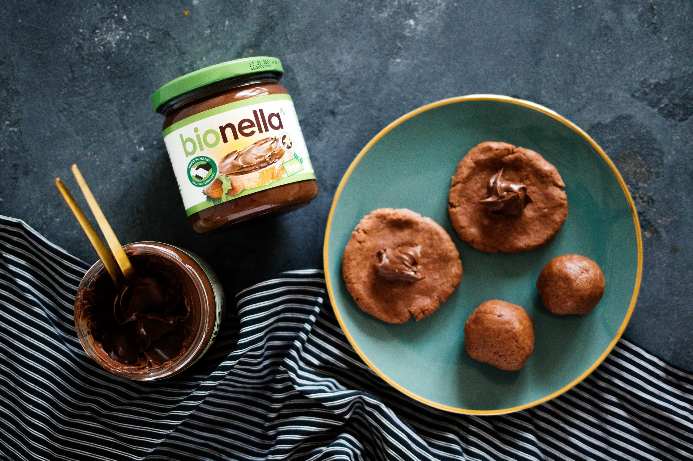 vegane Kekse mit Schokoladencreme