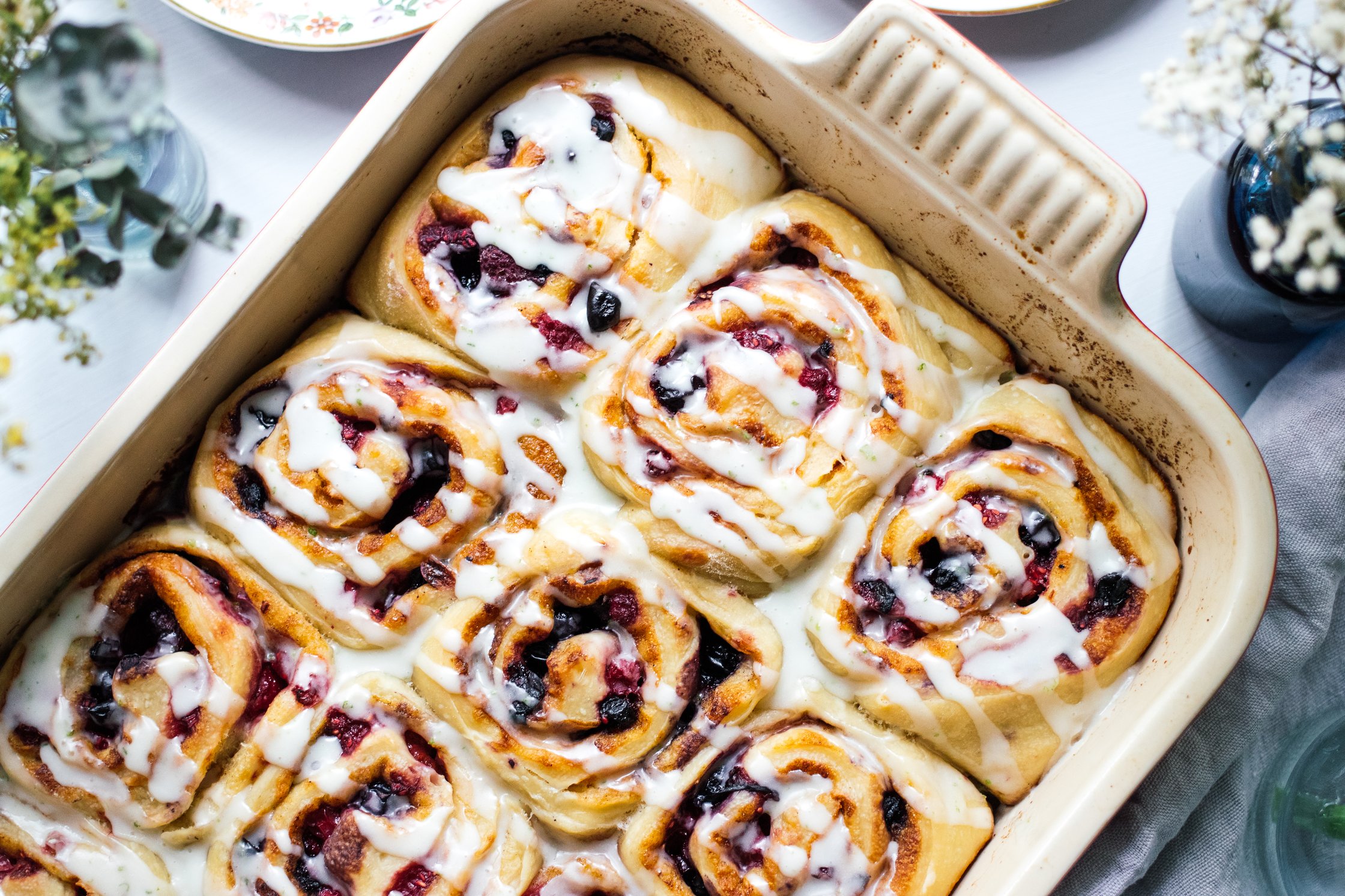 vegan berry rolls with glazing