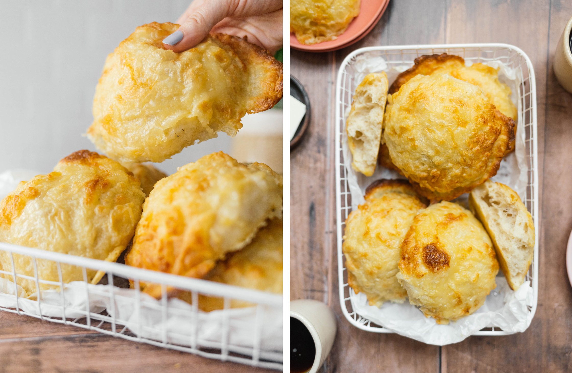 vegane Käsebrötchen in einem Korb auf dem Frühstückstisch