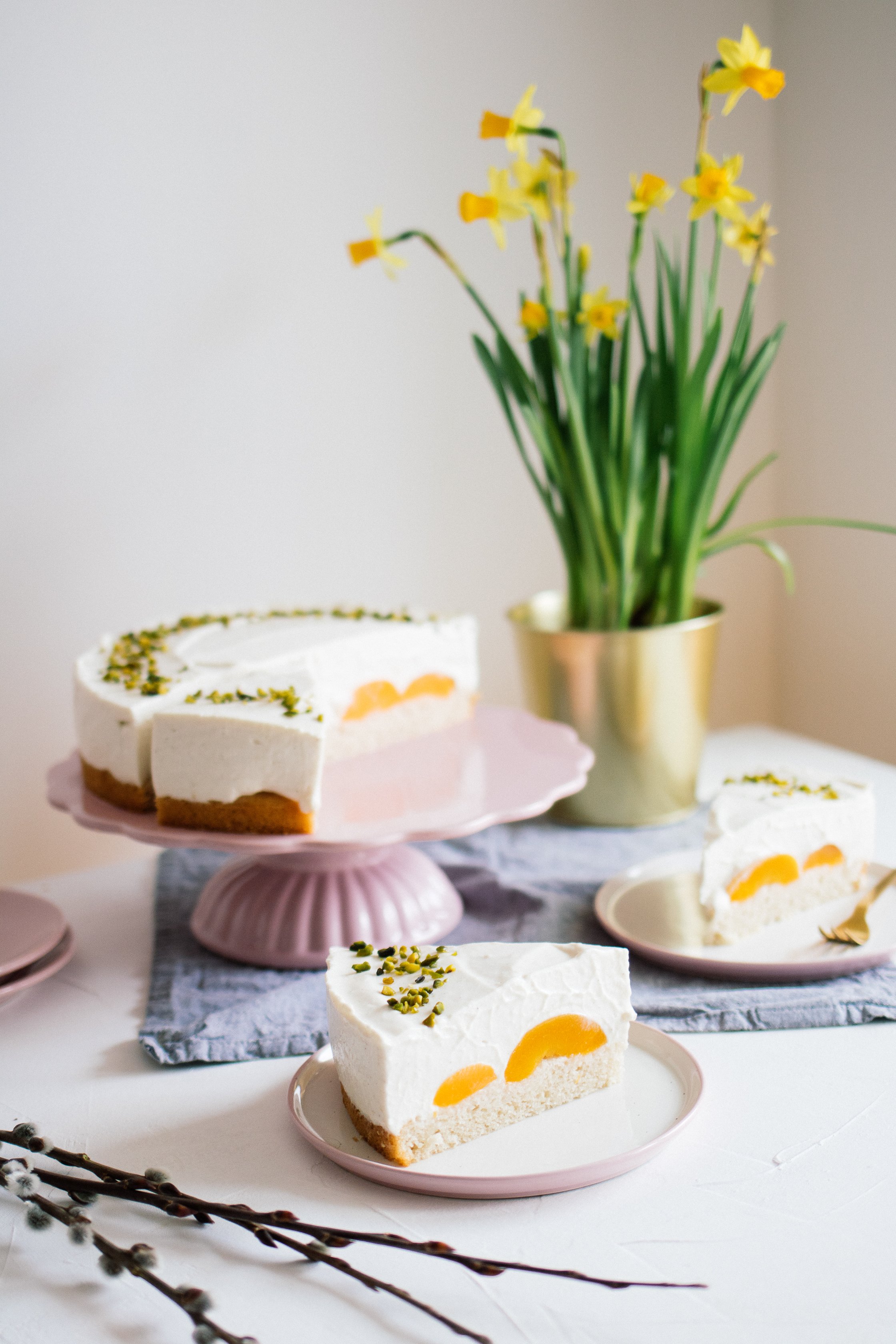 vegane Pfirsich-Torte zu Ostern