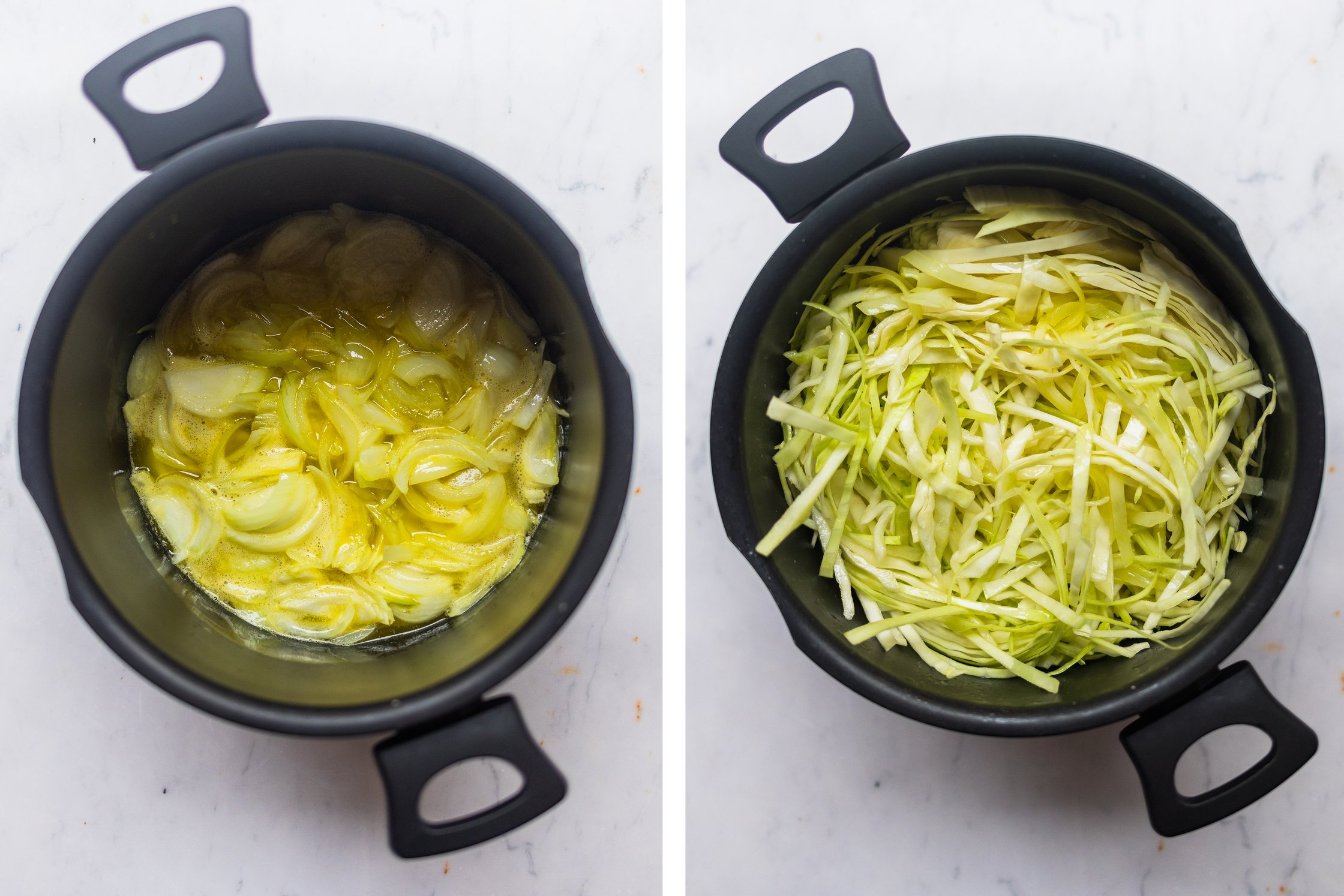 Links: Zwiebeln werden in einem Topf angeschwitzt. Rechts: Geschnittener Weißkohl in einem Topf.