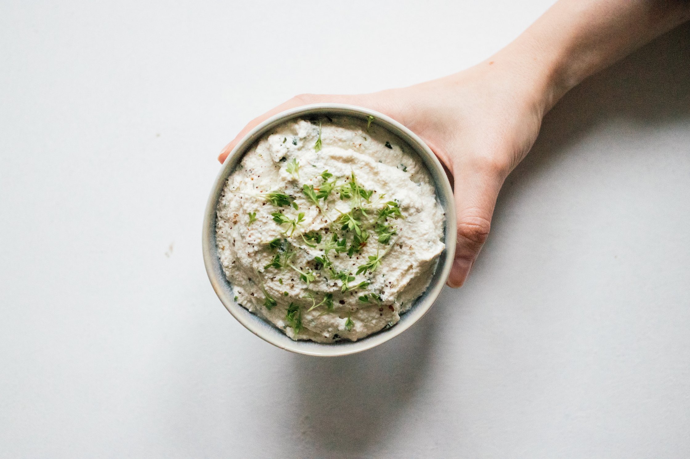 vegan cashew cream cheese after mixing