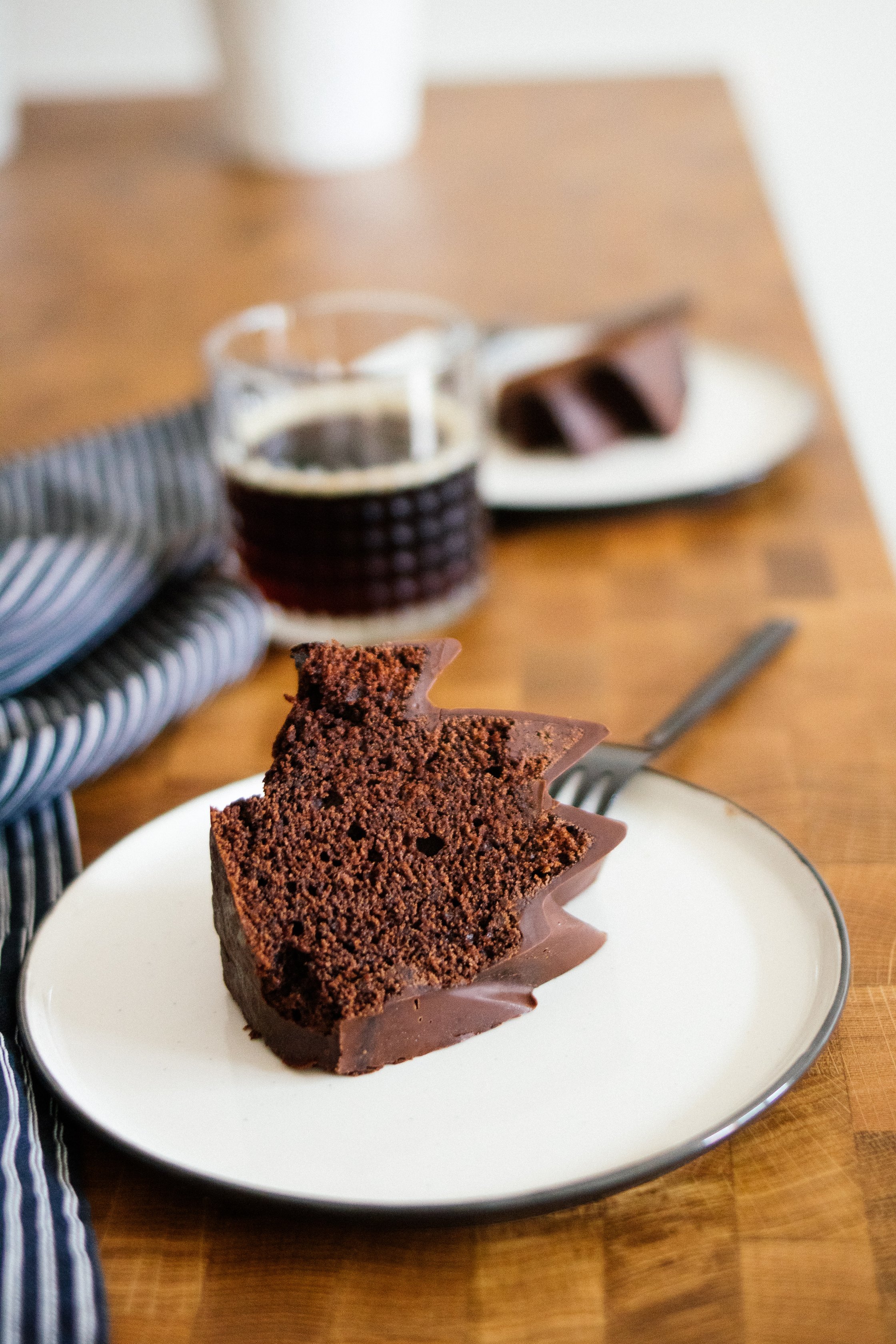 veganer Schokoladenkuchen mit Cola