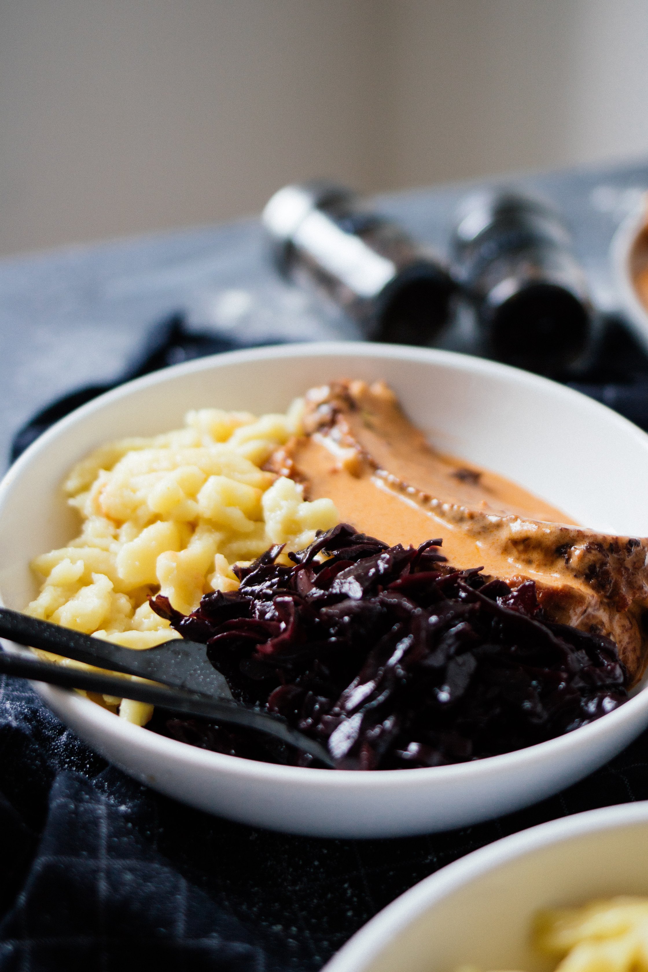 seitan roast served on a plate
