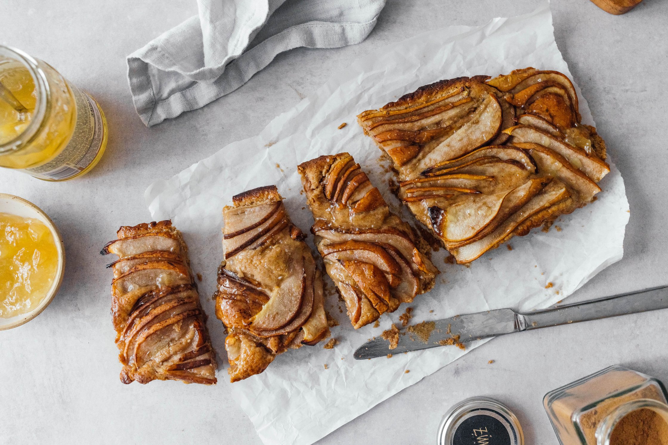 vegan pear ginger cake cut