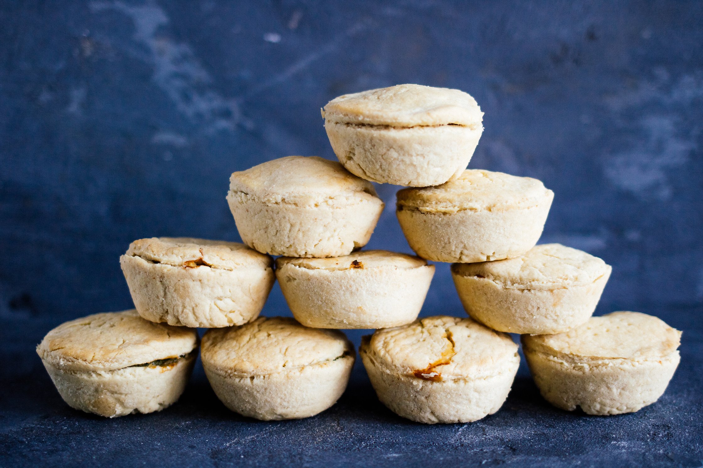 vegane Pies gestapelt